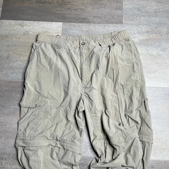 SOLD North Face Paramount Peak Convertible Pants - Picture 2 of 6